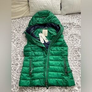 Esprit Green Puffer Vest with Hood - XS